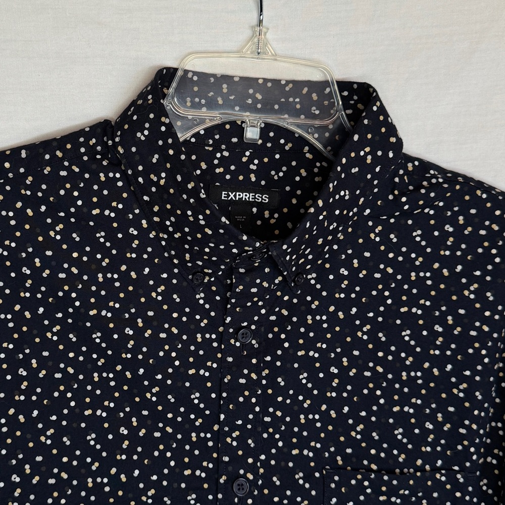 Express Men's Navy and White Polka Dot Shirt